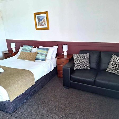 Central Studio Accommodation Gladstone Extérieur photo