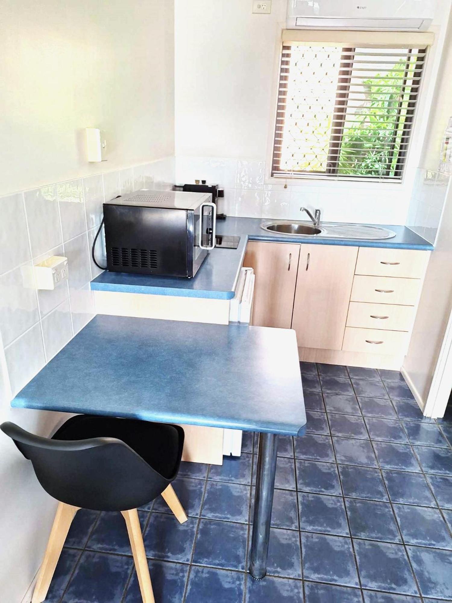 Central Studio Accommodation Gladstone Extérieur photo