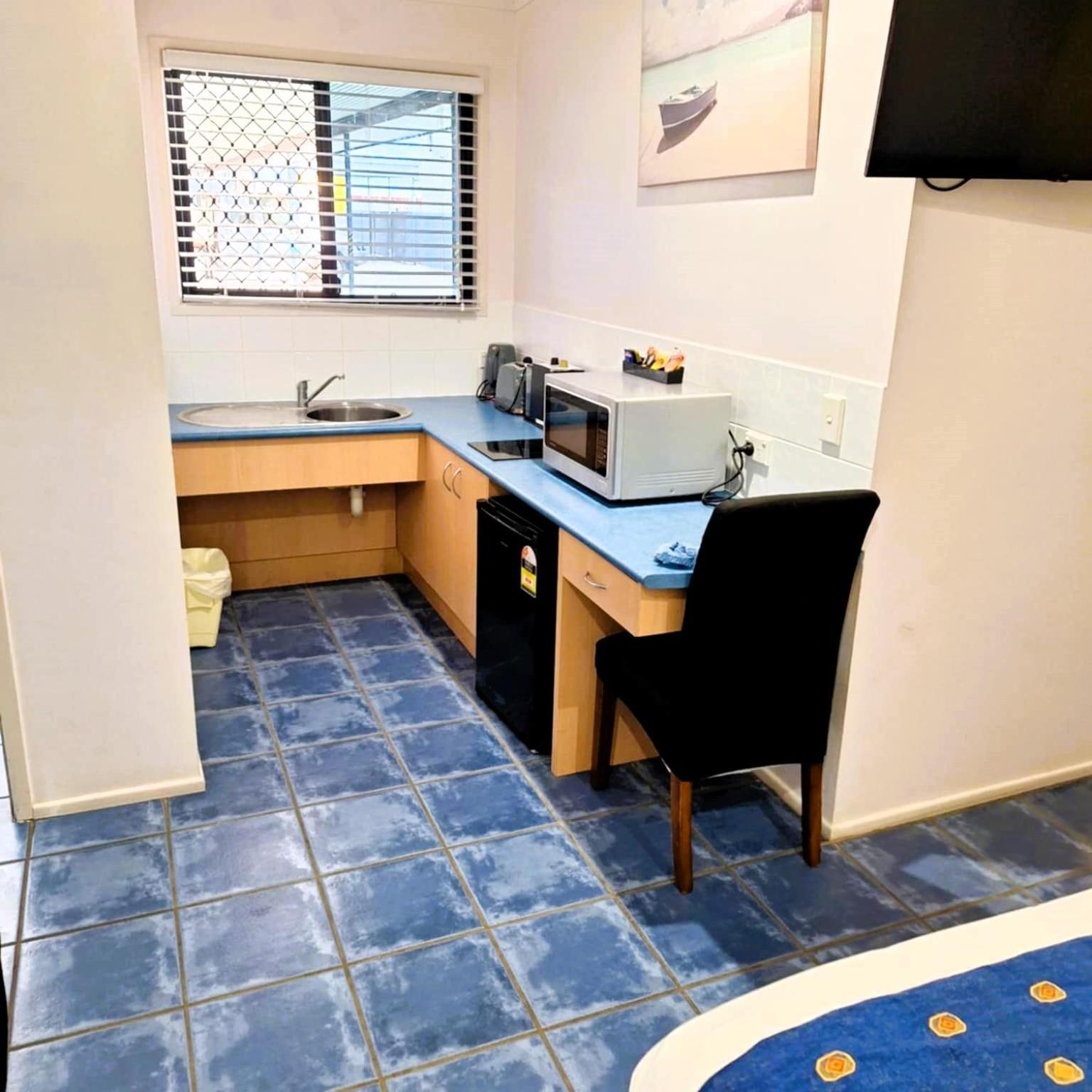 Central Studio Accommodation Gladstone Extérieur photo